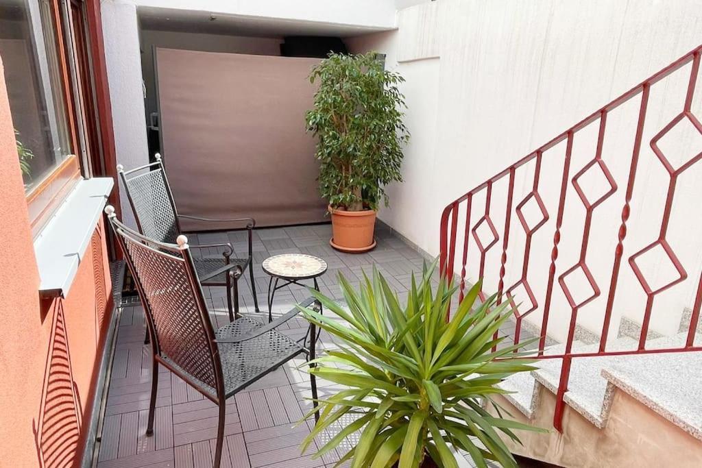 Ferienwohnung Zwischen Weinheim Und Hemsbach Exterior foto
